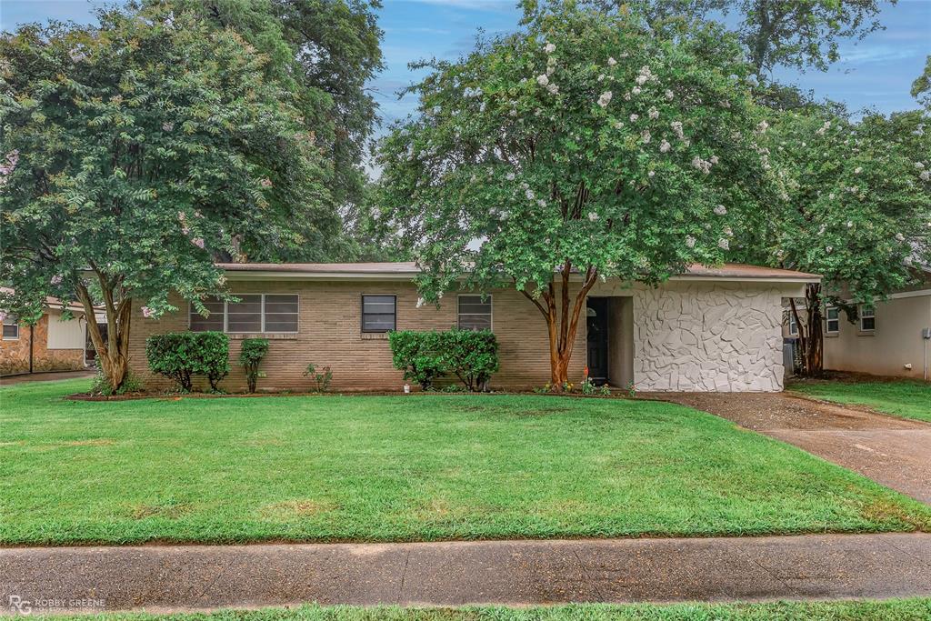 4102 Glen Street Property Photo 1