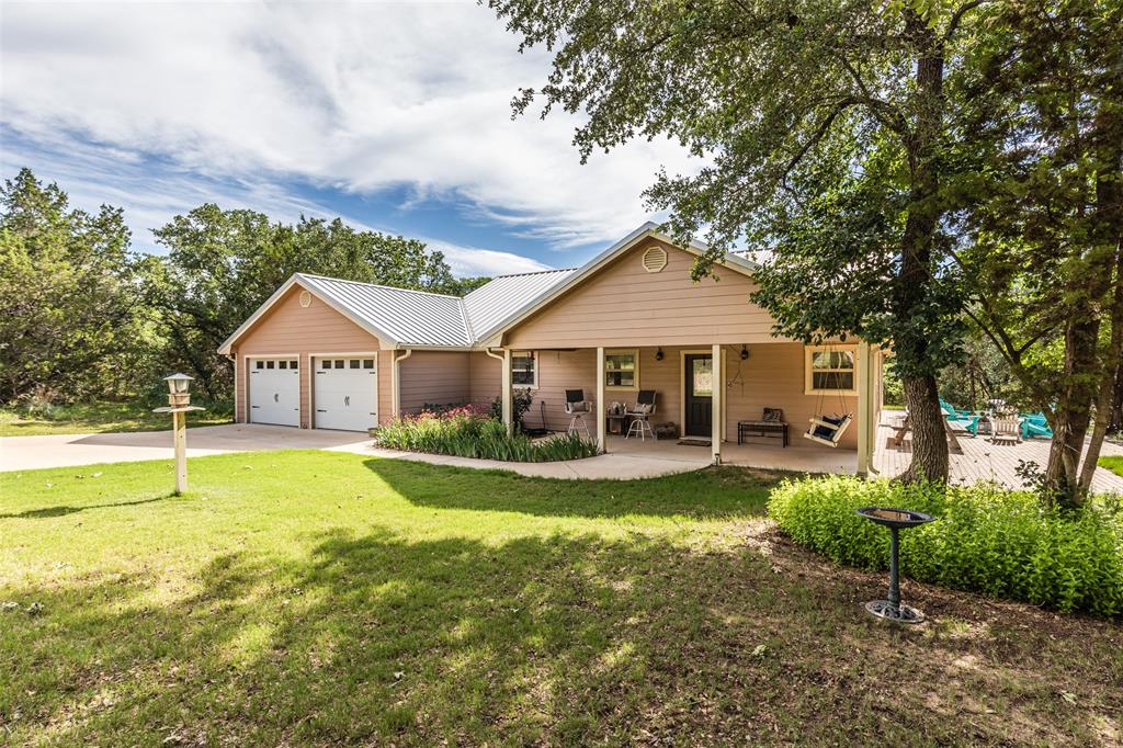 420 Private Road 1400 Property Photo 12