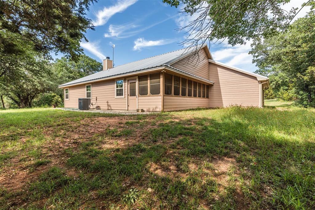 420 Private Road 1400 Property Photo 17