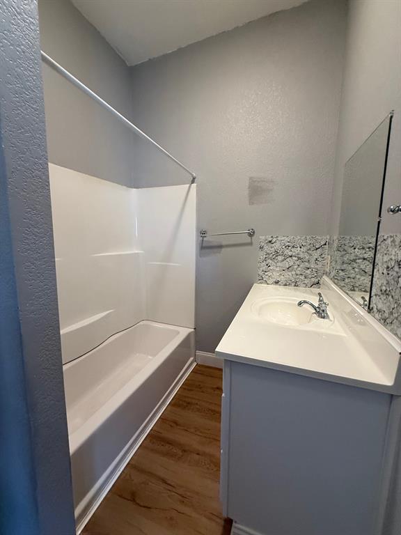 602 W Walcott Avenue Property Photo 13