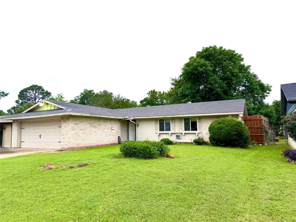 706 Midway Drive Property Photo 1
