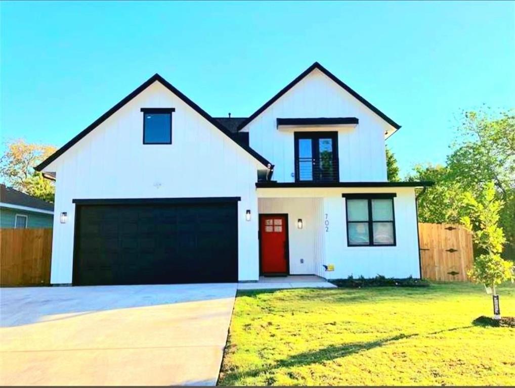 702 Graham Avenue Property Photo 1