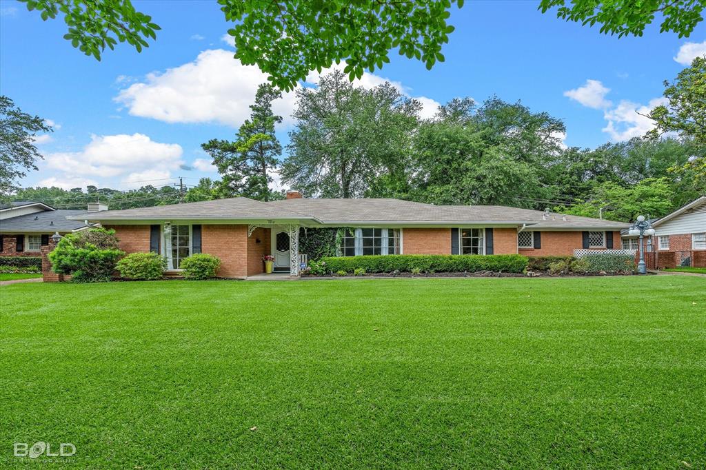 5918 Fern Avenue Property Photo 1