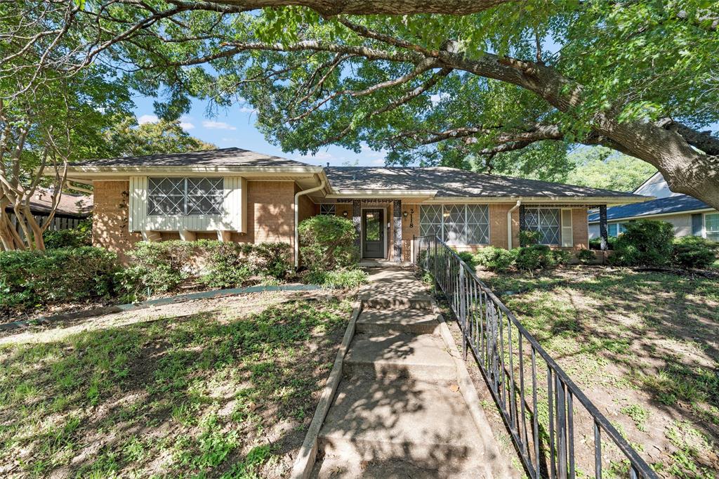 2118 Wooded Acres Drive