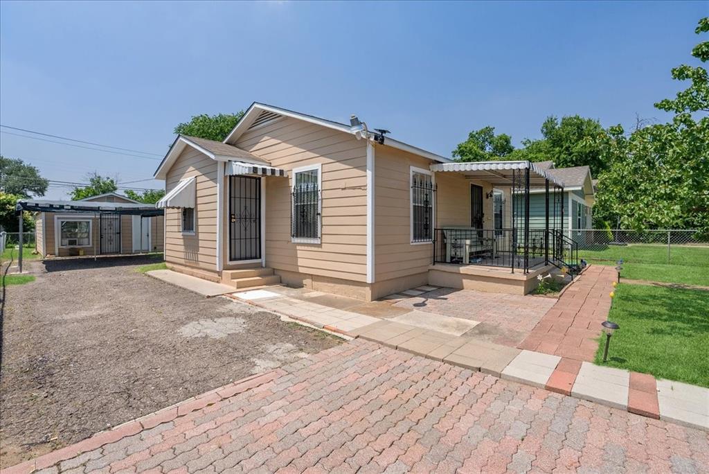 5629 Farnsworth Avenue Property Photo 1