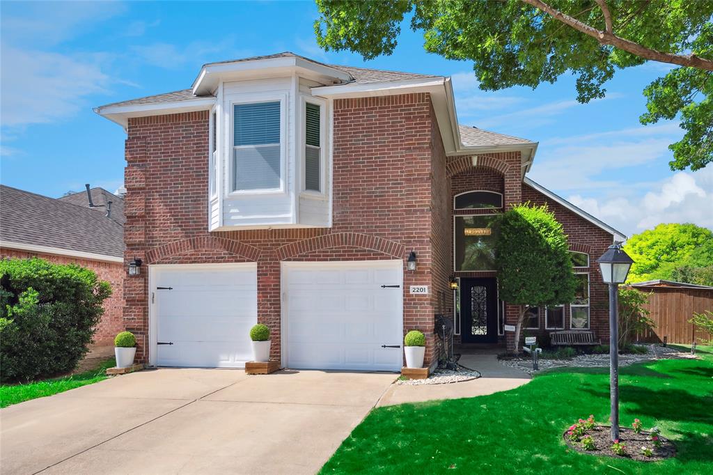 2201 Heatherton Place Property Photo 1