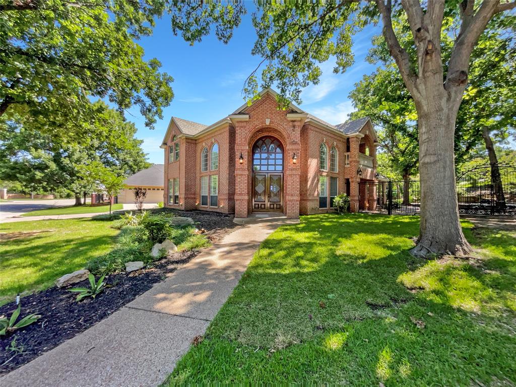 6029 Bellaire Drive Property Photo 1