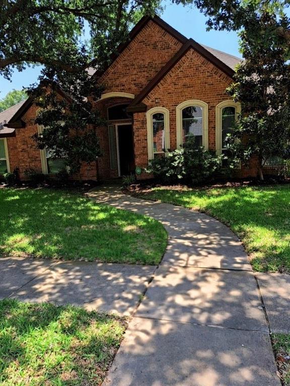 7924 Heatherbrook Drive Property Photo 1