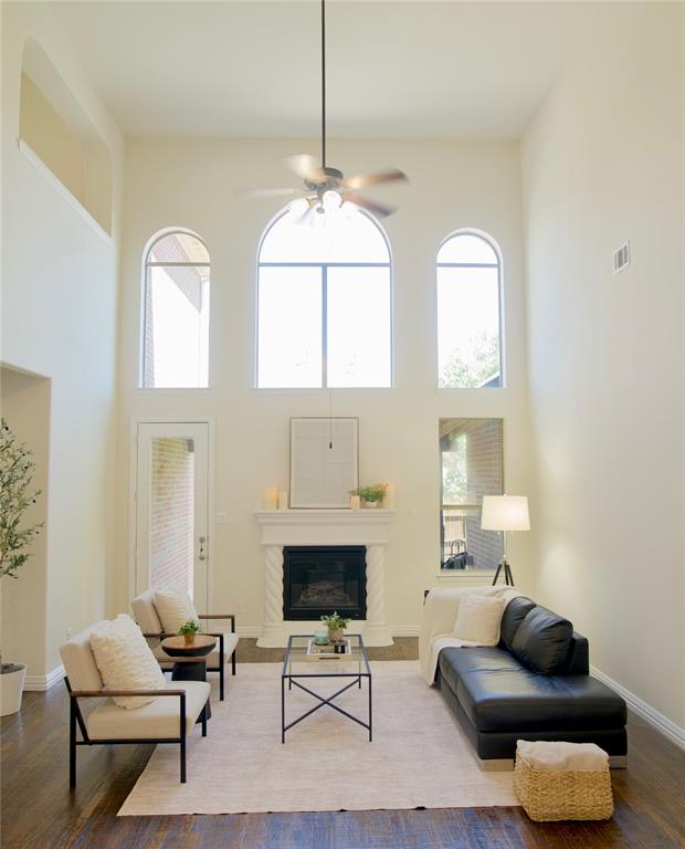 4561 Firewheel Drive Property Photo 1