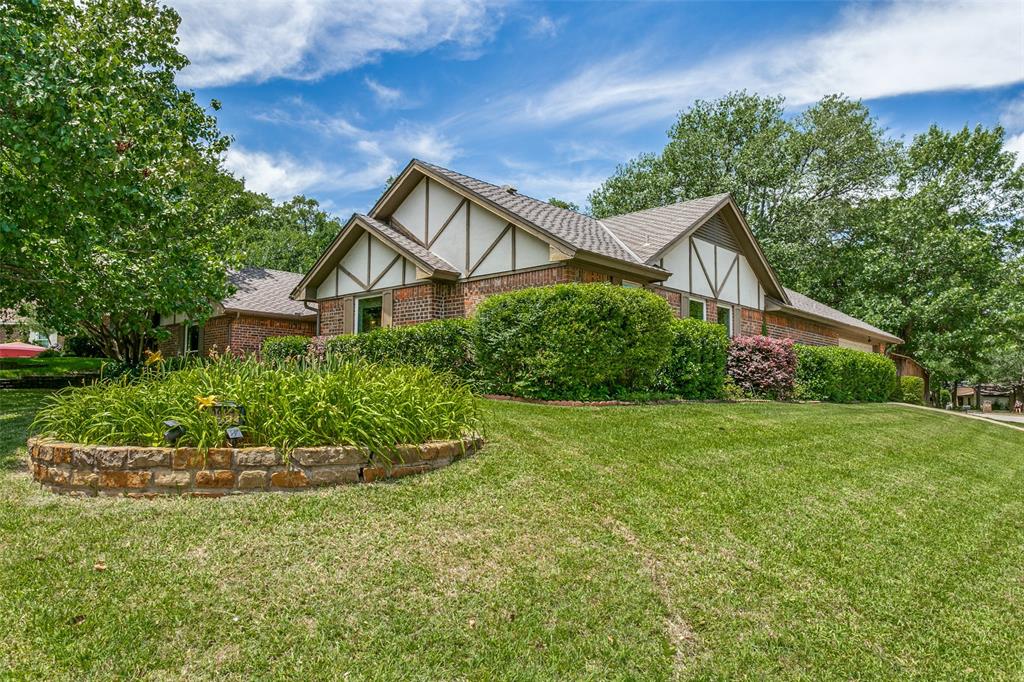 2831 Creekwood Court Property Photo 1