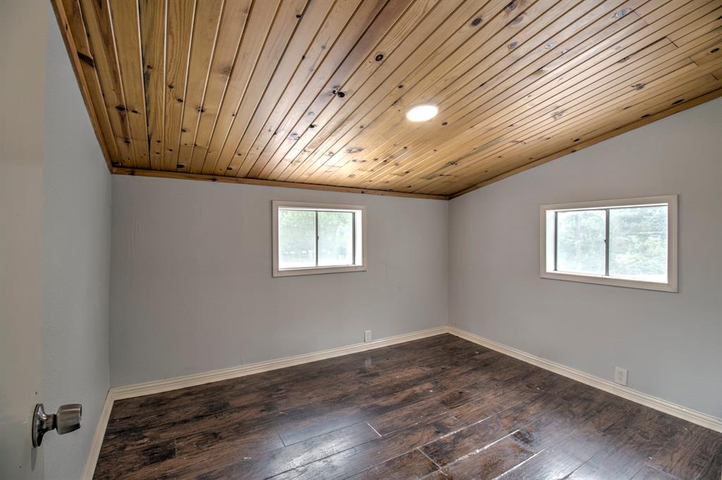 97 Oak Trail Drive Property Photo 22