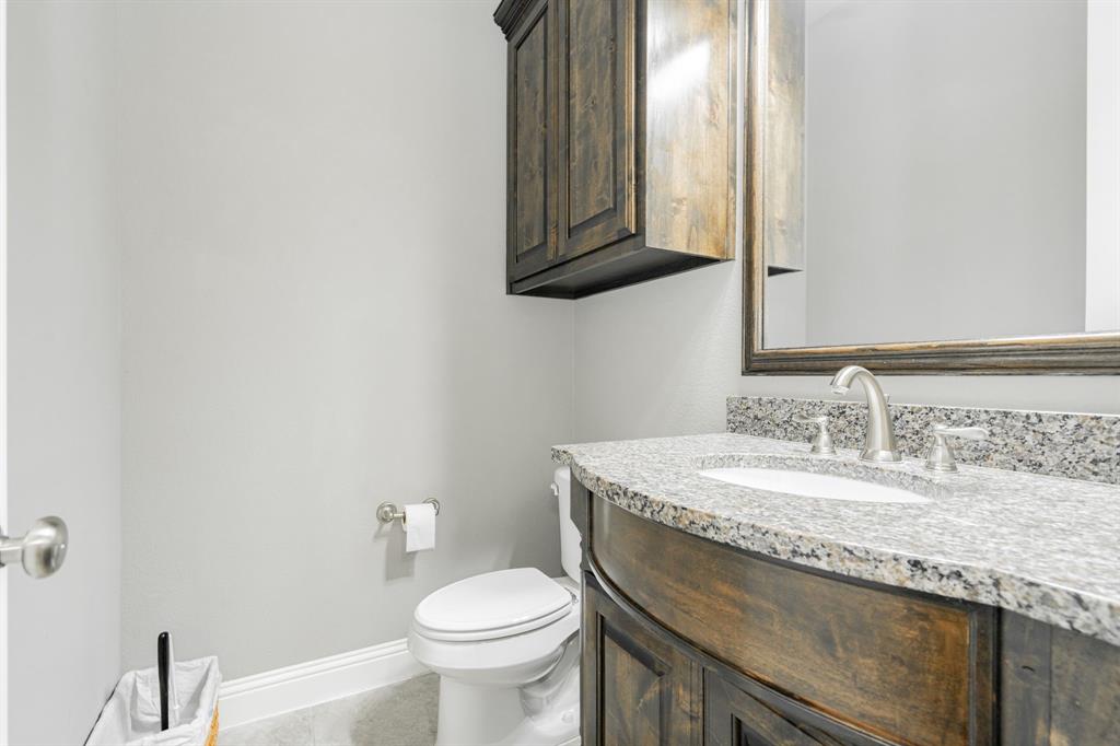 913 Colby Bluff Drive Property Photo 21