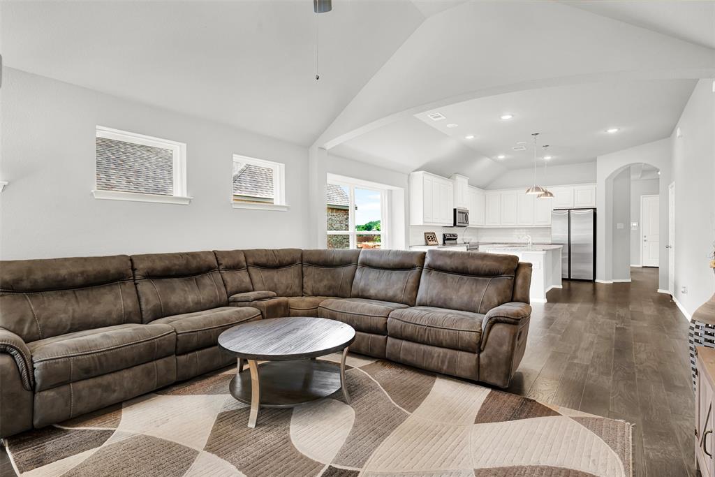 208 Rosemary Drive Property Photo 10