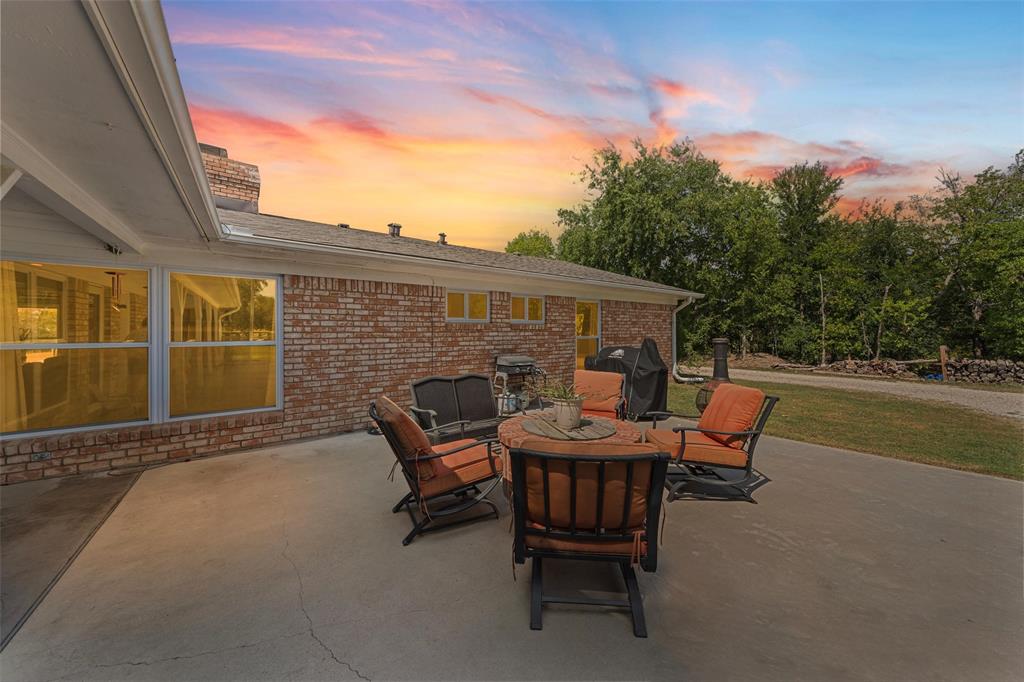 1348 Fm 434 Property Photo 1