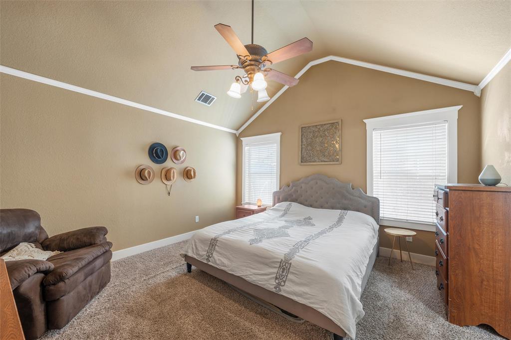 10513 Rayburn Way Property Photo 18