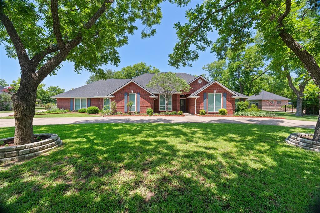 9604 Champions Drive Property Photo 1