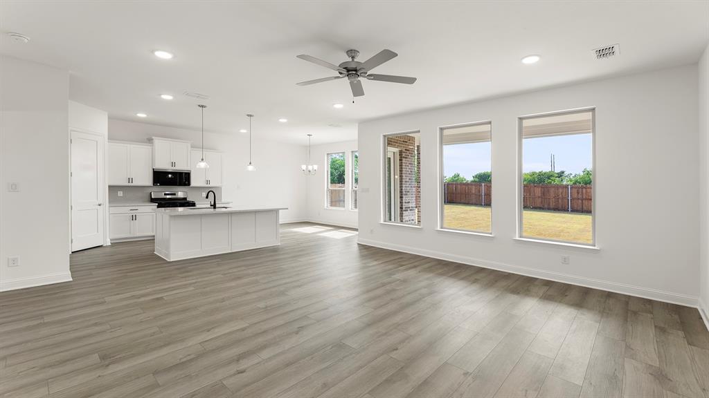 487 Silent Pond Parkway Property Photo 6