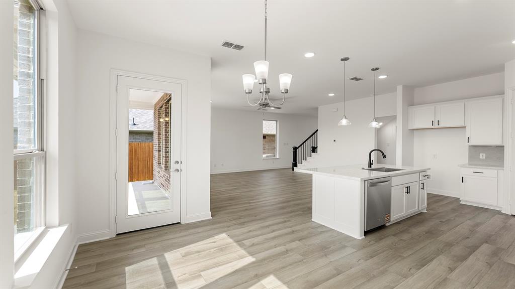 487 Silent Pond Parkway Property Photo 12