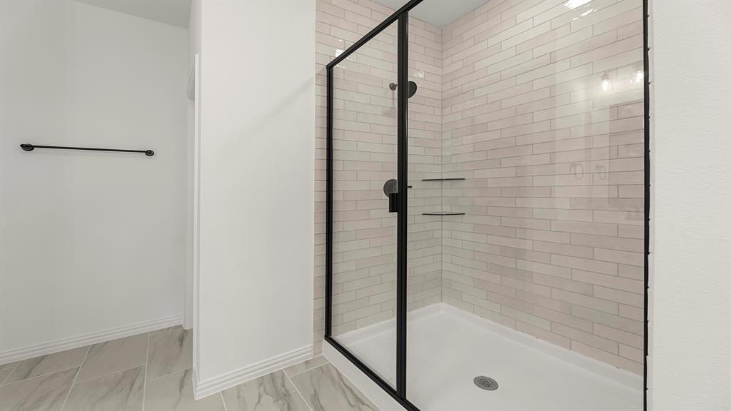 487 Silent Pond Parkway Property Photo 21