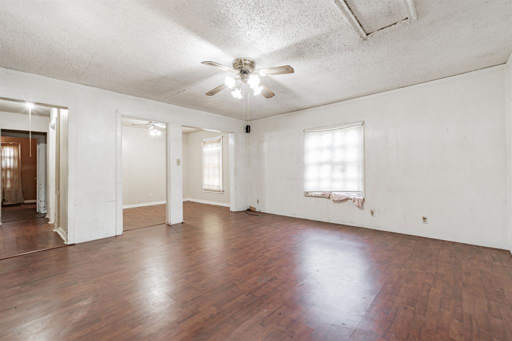 4722 Cowan Avenue Property Photo 10
