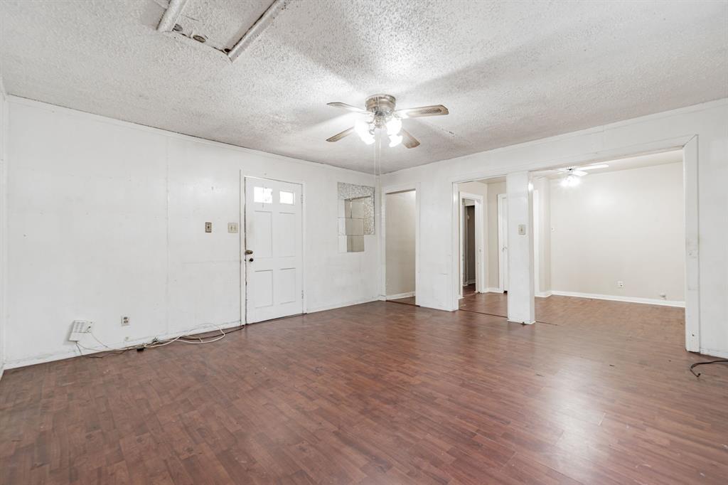 4722 Cowan Avenue Property Photo 11