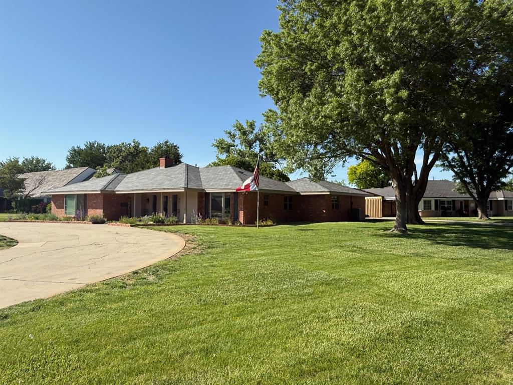 3417 Danbury Drive Property Photo 1