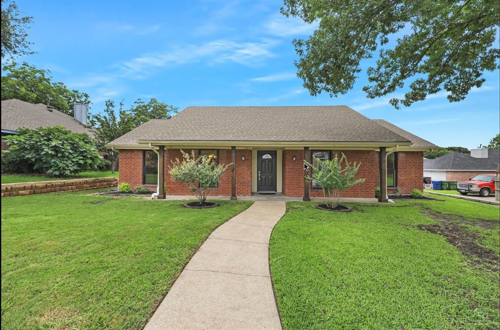 1429 Knob Hill Drive Property Photo 1