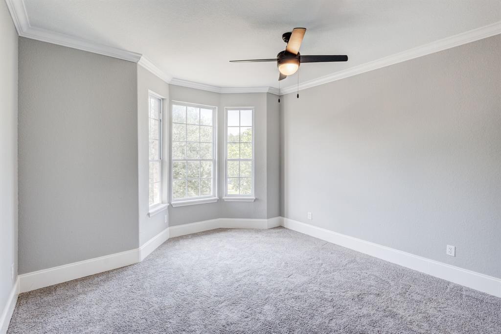 3005 S Jennings Avenue Property Photo 16