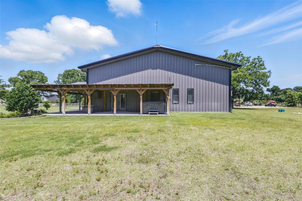 1661 Greenwood Road Property Photo 31