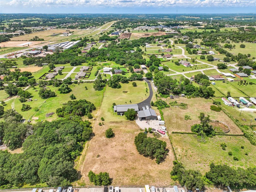 1661 Greenwood Road Property Photo 40
