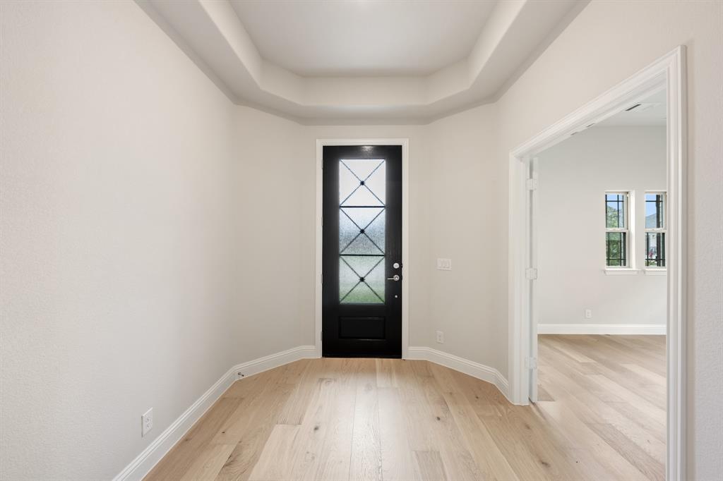 140 Claywood Drive Property Photo 5