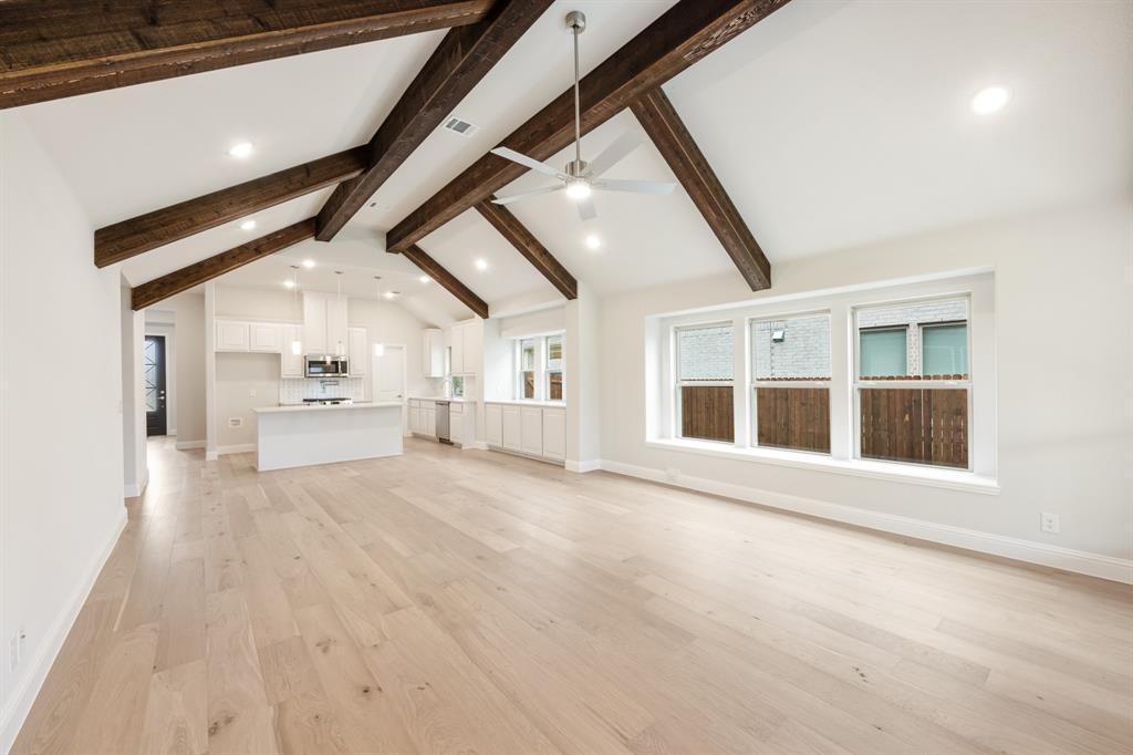 140 Claywood Drive Property Photo 16