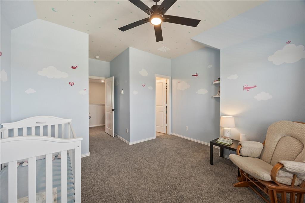 280 Sparkling Springs Drive Property Photo 34