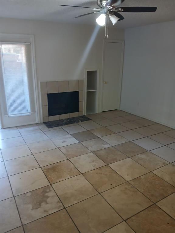 9809 Walnut Street 114 Property Photo 1