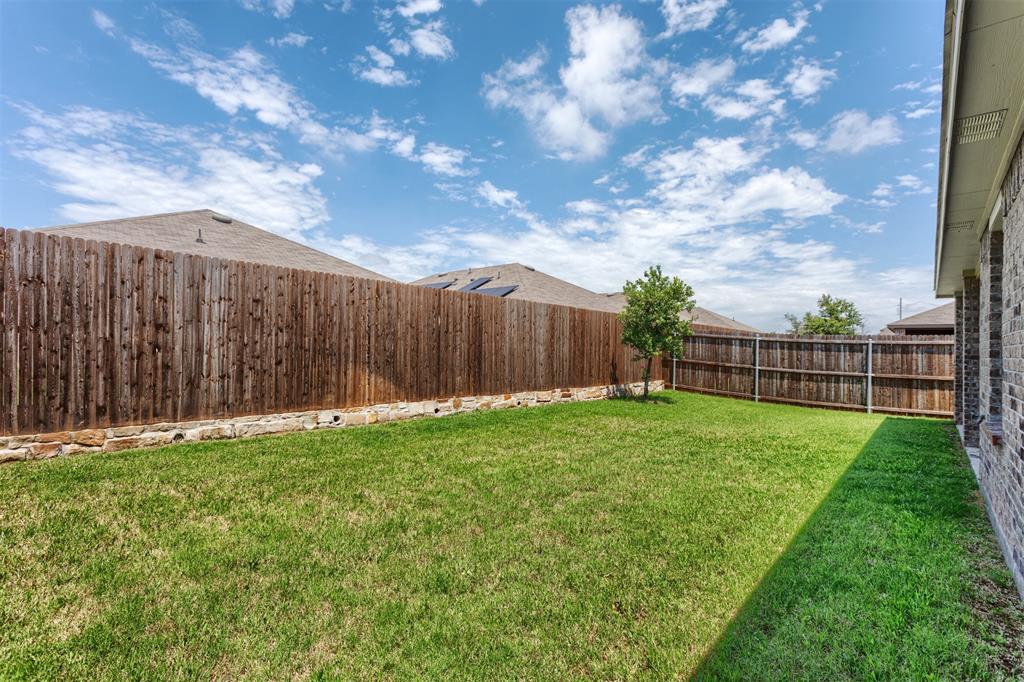 117 Sir Barton Lane Property Photo 23