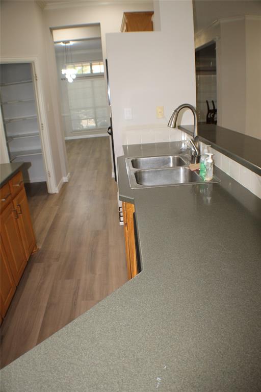 3901 Moonbeam Court Property Photo 19