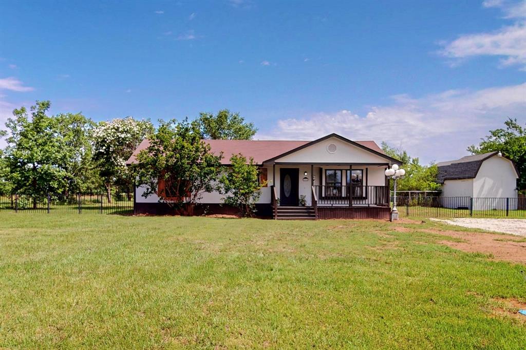 216 County Road 3318 Property Image