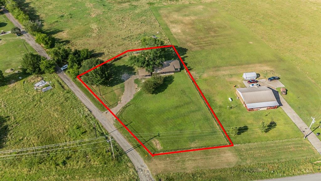190 Rs County Road 4330 Property Photo 1