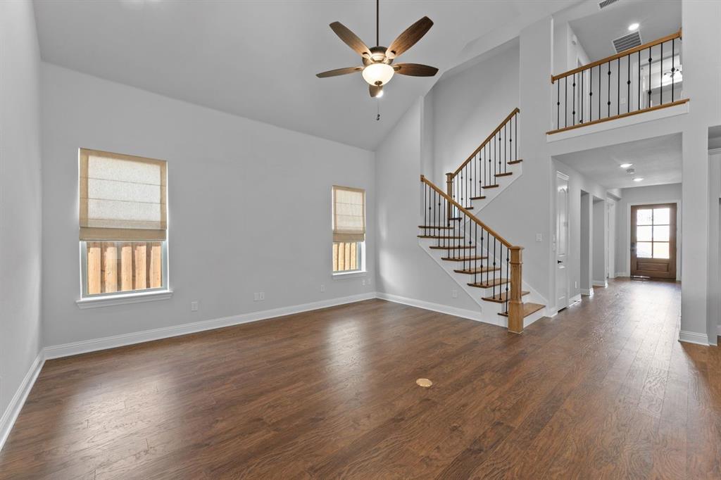 2521 Cedar Valley Cove Property Photo 9