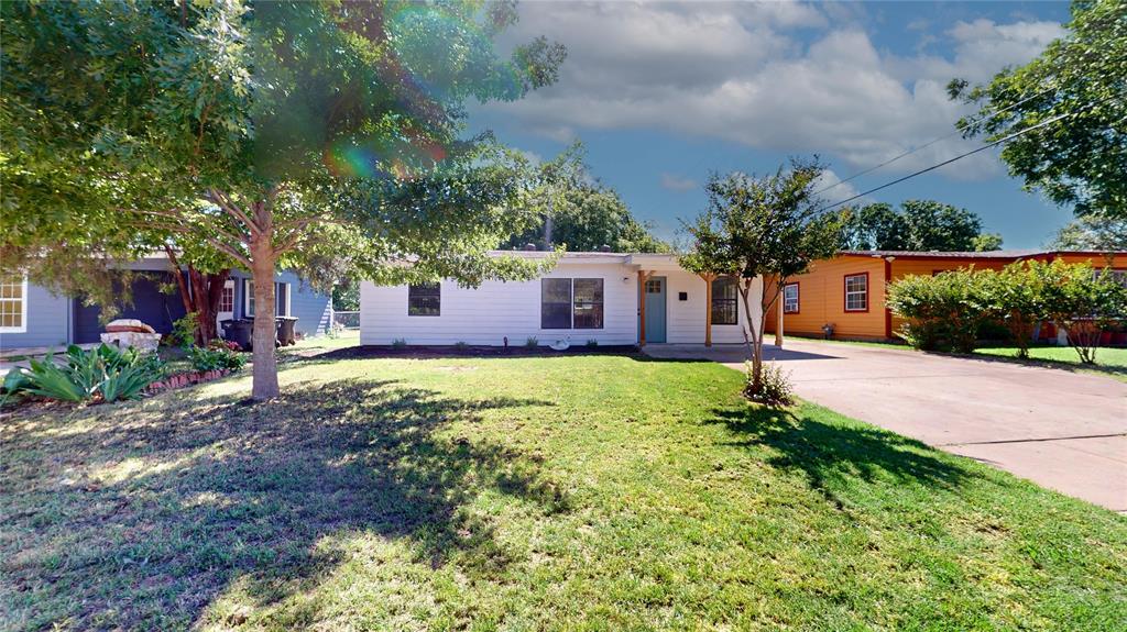 3809 Grover Avenue Property Photo 1