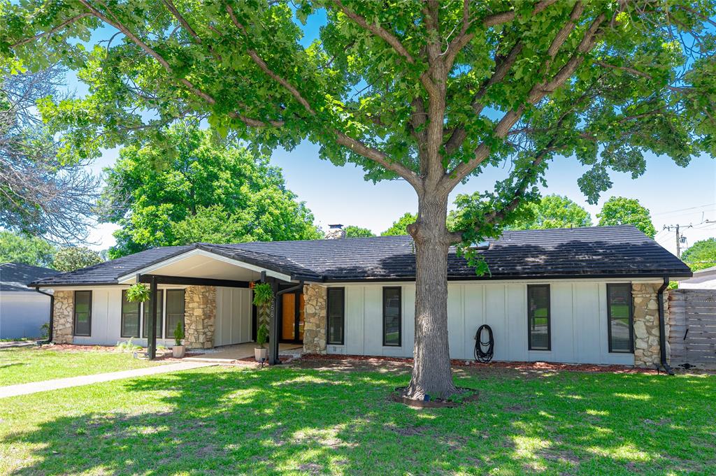 4458 Cardiff Avenue Property Photo 1