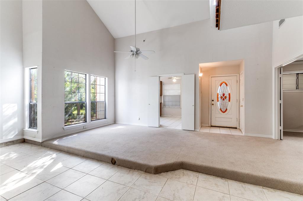 919 Liberty Court Property Photo 10