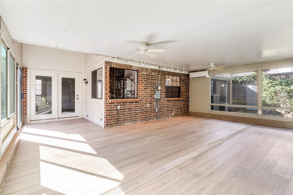 919 Liberty Court Property Photo 26