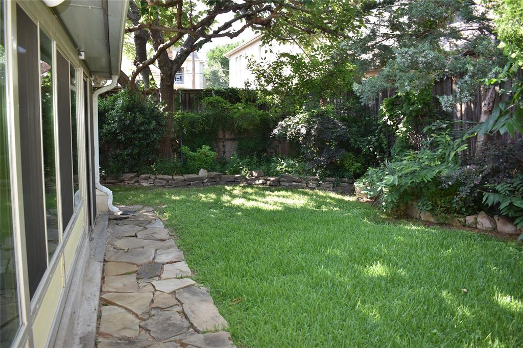 919 Liberty Court Property Photo 32