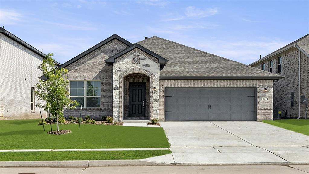 129 Morning Dew Drive Property Photo 1