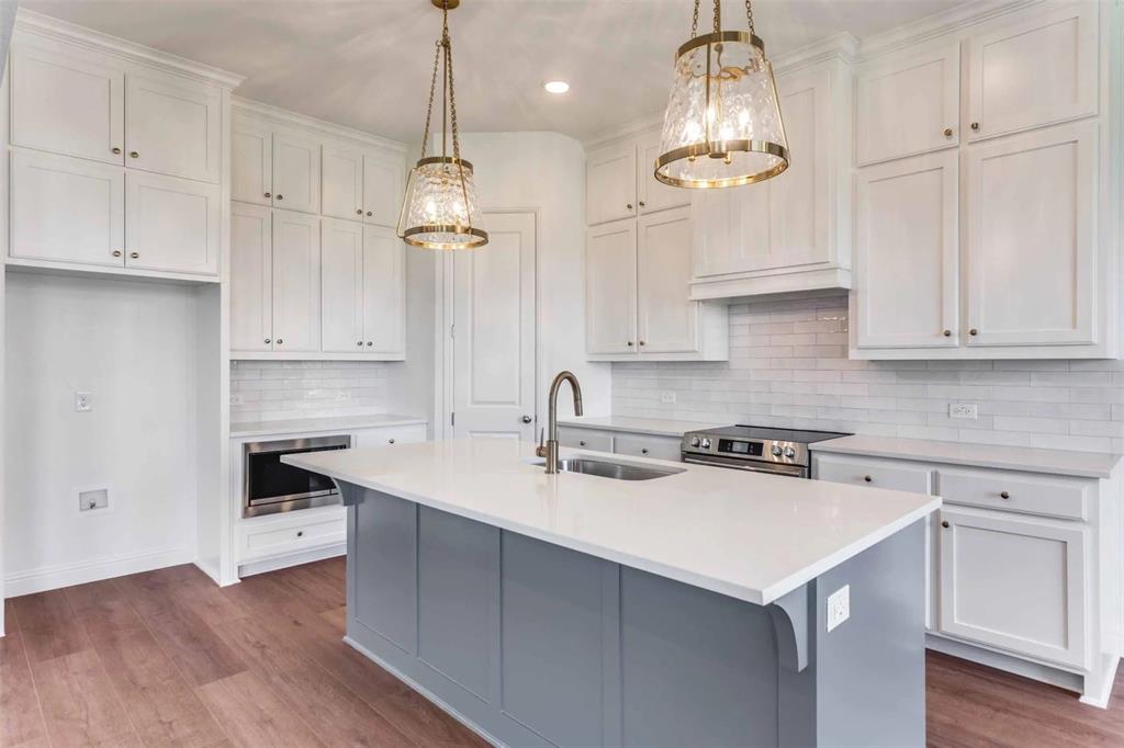 130 Galena Street Property Photo 9