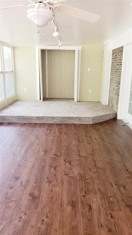 401 S Timberlane Property Photo 12