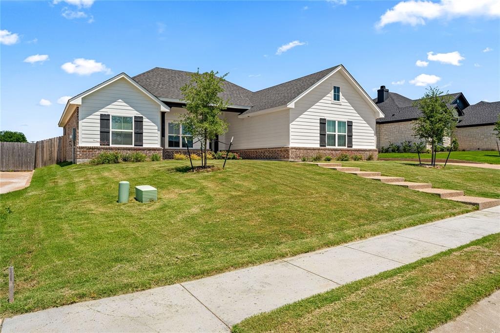 10117 Castleberry Lane Property Photo 2