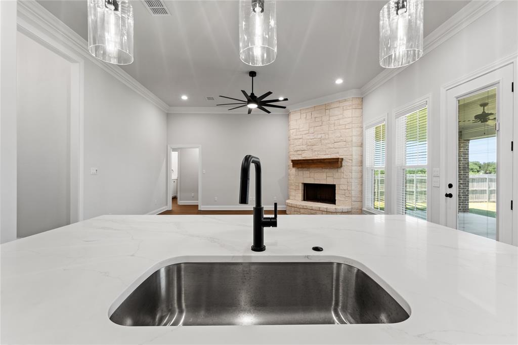 10117 Castleberry Lane Property Photo 17