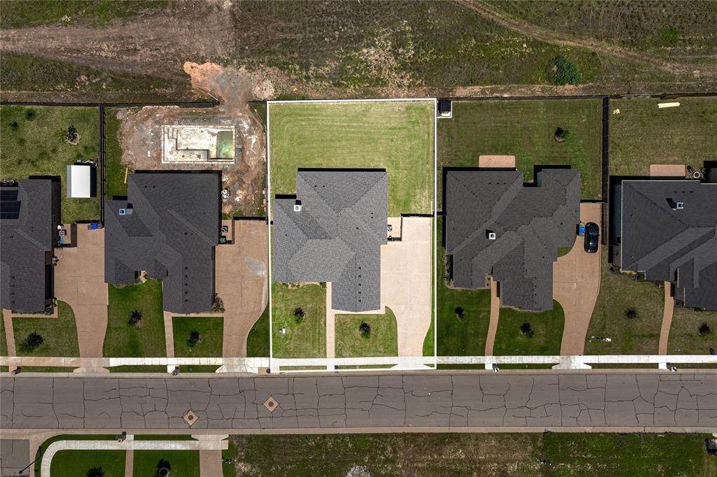 10117 Castleberry Lane Property Photo 40